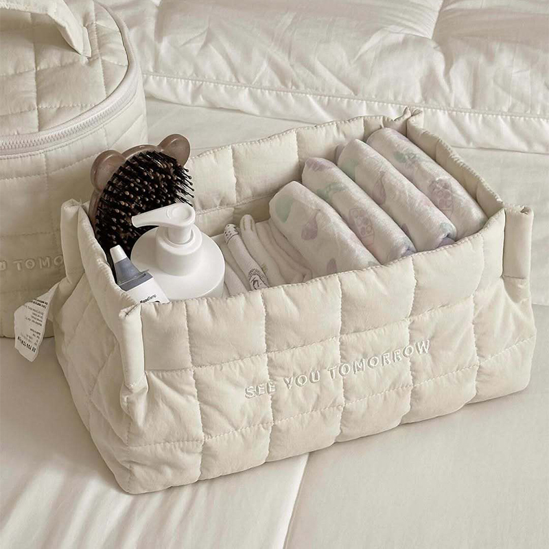 Baby Products Storage Box - กระเป๋าเก็บผ้าอ้อมเด็กสไตล์เกาหลี ตะกร้าใส่ขนม ของจุกจิก กล่องจัดระเบียบเสื้อผ้าสีพื้นสำหรับวางบนโต๊ะ ของใช้ในบ้าน